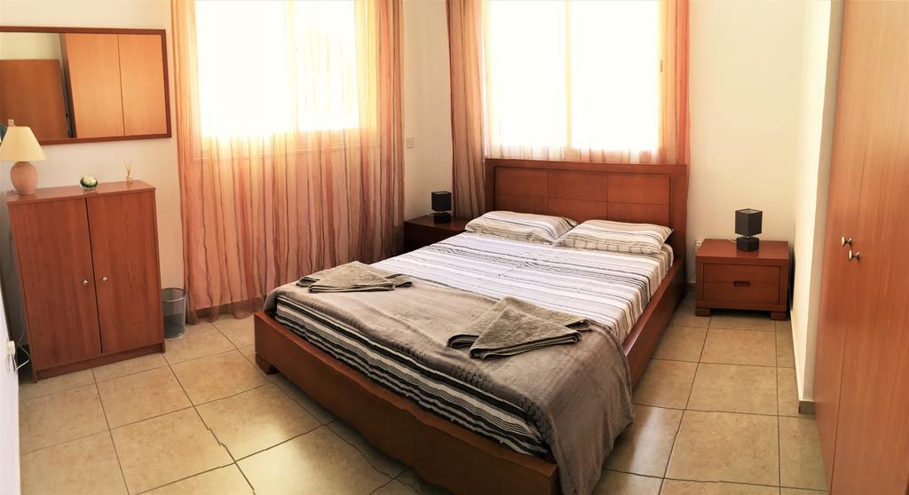 Appartement Diana Gardens à Paphos Extérieur photo